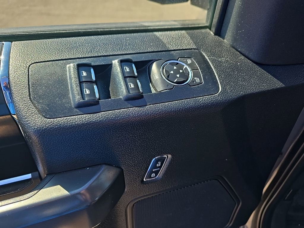 Used 2018 Ford F150 XLT w/ Equipment Group 302A Luxury AWD/4WD image 7
