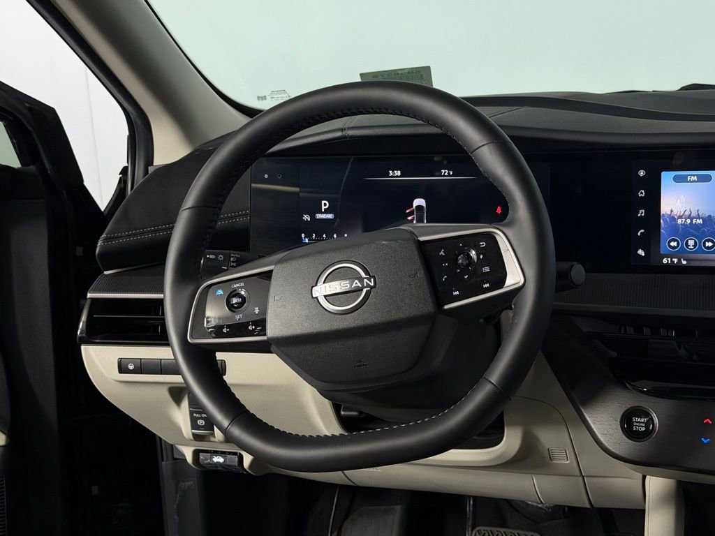 Used 2025 Nissan Murano SV AWD/4WD image 16