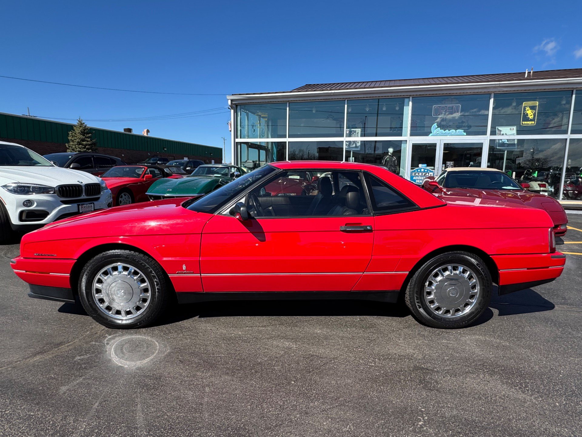 Used 1993 Cadillac Allante FWD image 8