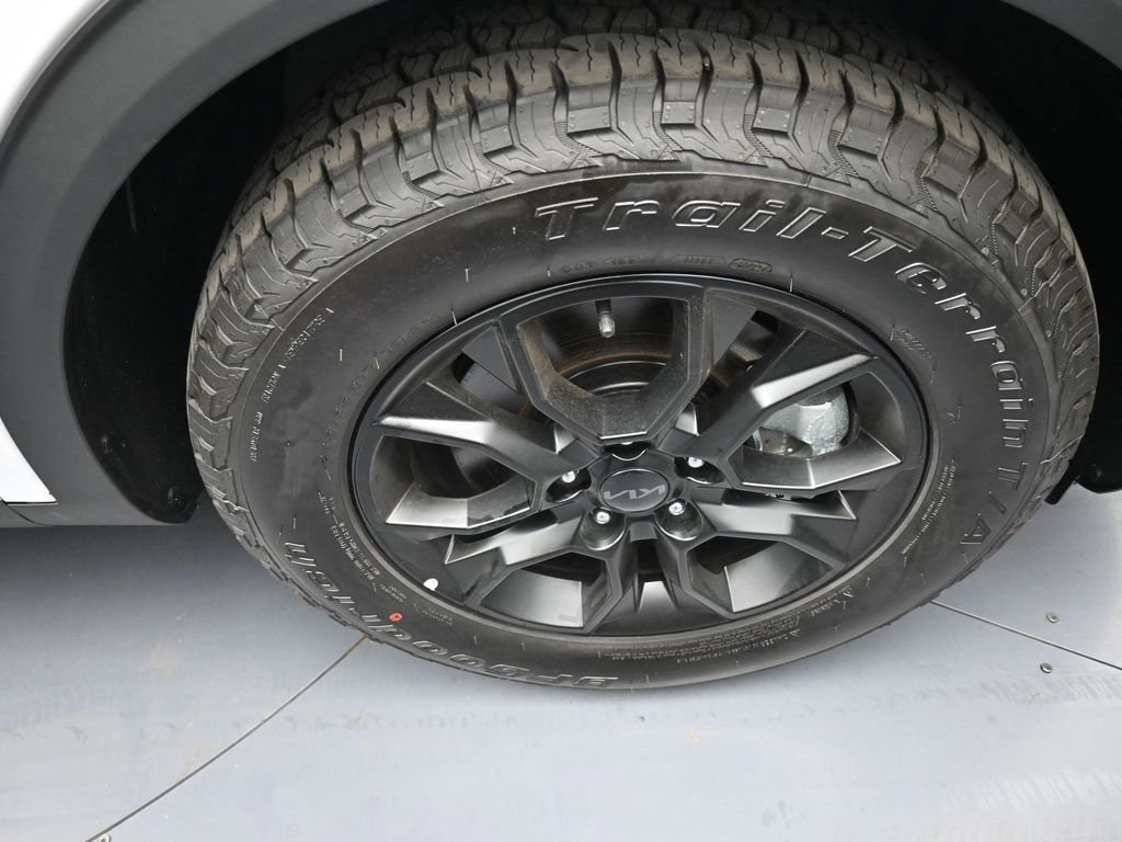 Certified 2025 Kia Sportage X-Pro Prestige image 13