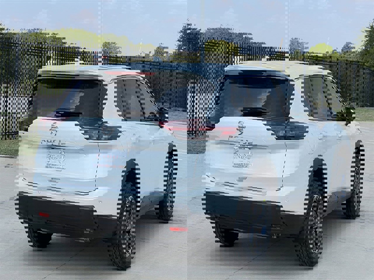 New 2026 Nissan Rogue SV image 4