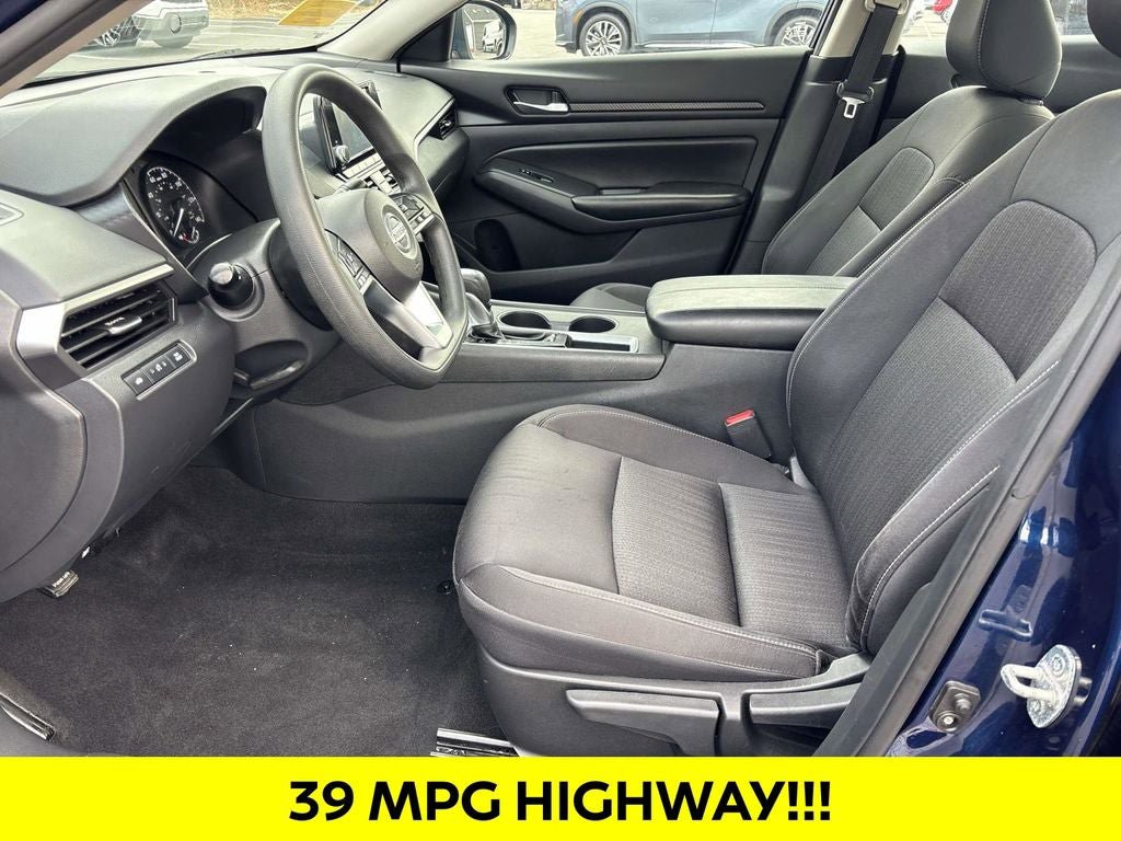 Used 2022 Nissan Altima 2.5 S FWD image 9