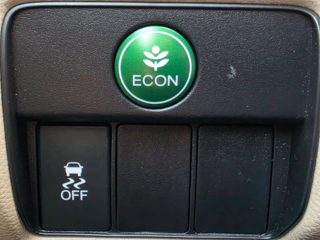 Certified 2017 Honda Accord EX-L image 29