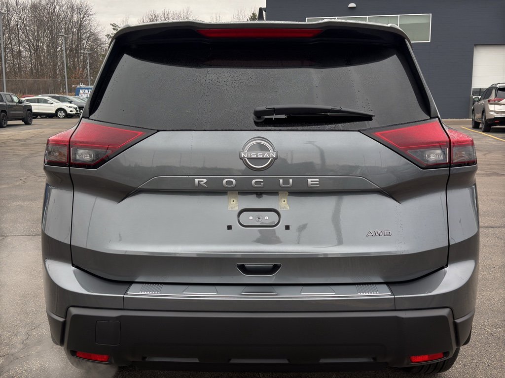New 2026 Nissan Rogue SV image 7
