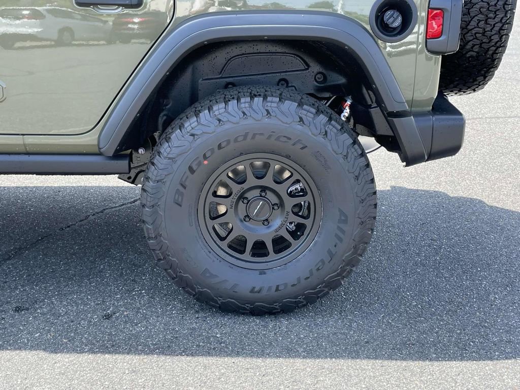 New 2025 Jeep Wrangler Unlimited Sport image 10