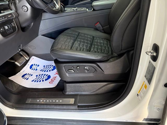 Used 2023 Cadillac Escalade V image 19