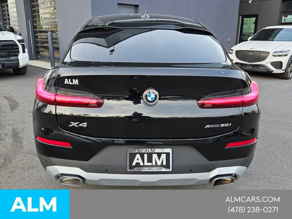 Used 2025 BMW X4 xDrive30i image 5
