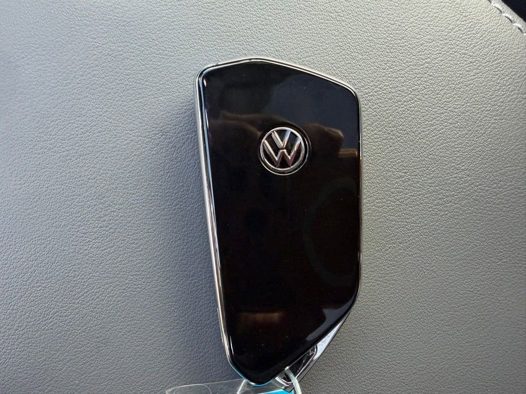 New 2026 Volkswagen ID.4 Pro S AWD/4WD image 28