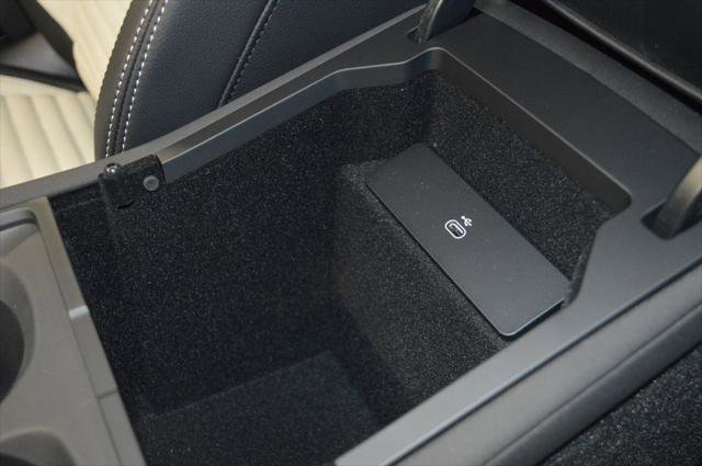 New 2026 Land Rover Discovery Sport Landmark image 34