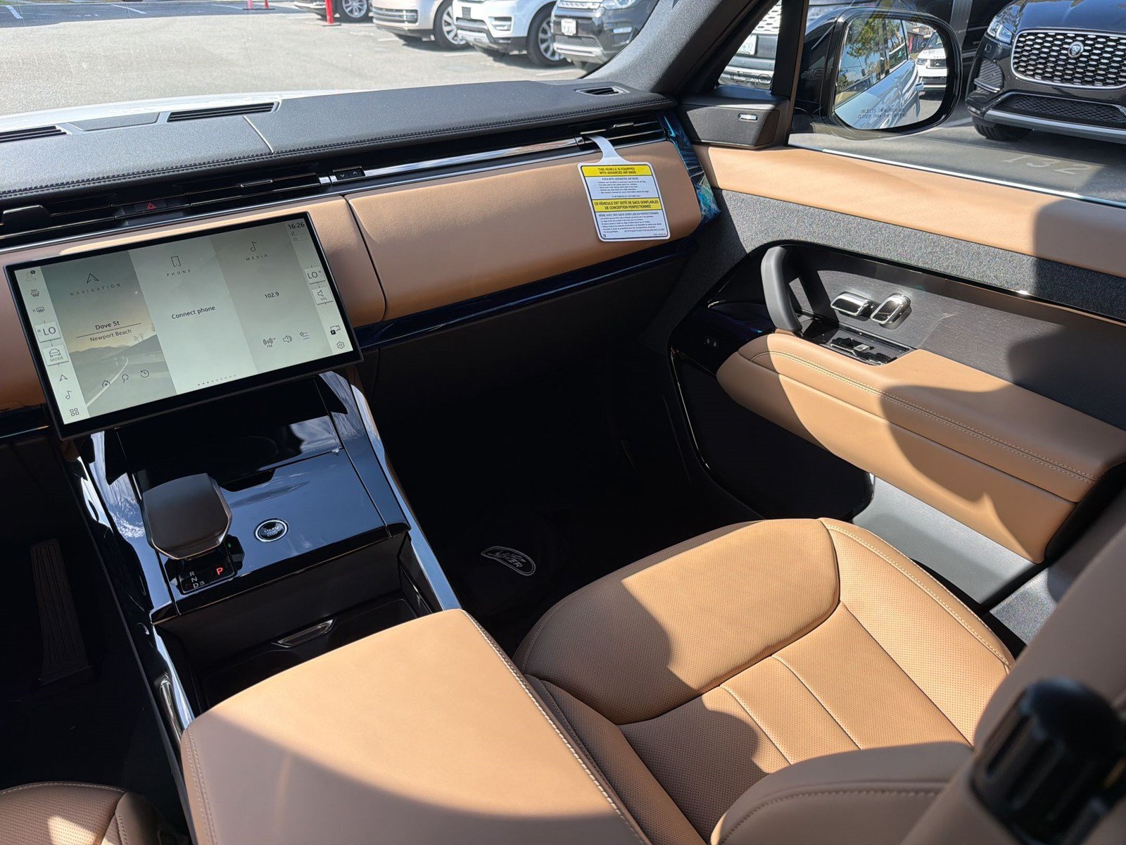 New 2027 Land Rover Range Rover Sport SE AWD/4WD image 30