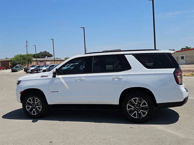 Used 2024 Chevrolet Tahoe Z71 w/ Luxury Package AWD/4WD image 2