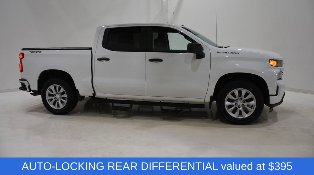 Used 2021 Chevrolet Silverado 1500 Custom w/ Safety Confidence Package image 3