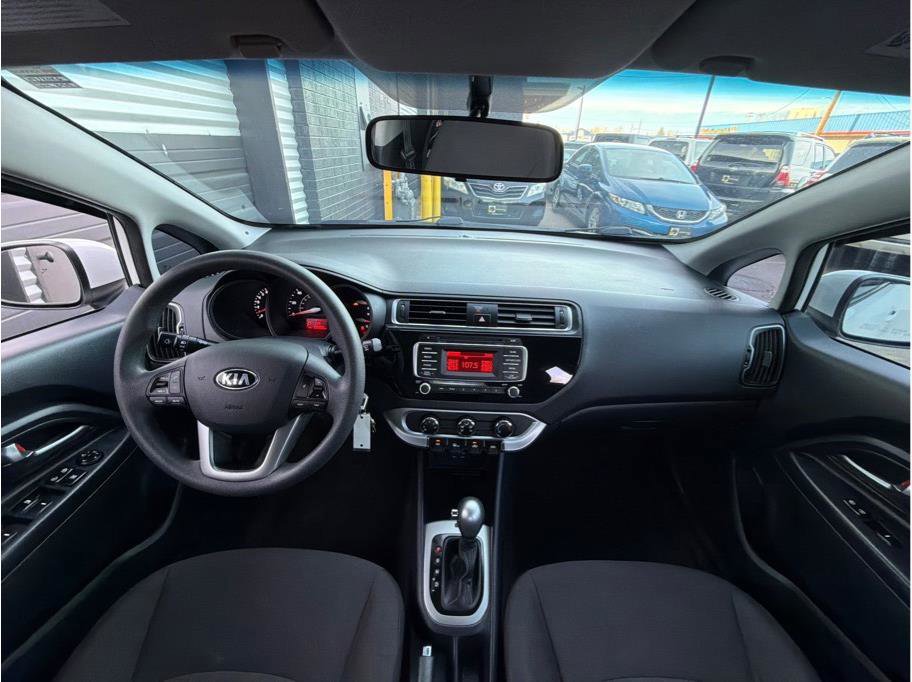 Used 2016 Kia Rio LX image 14