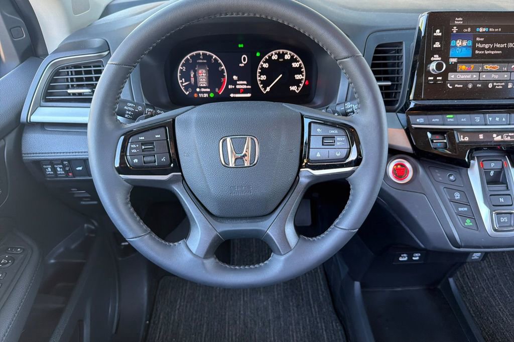 Used 2026 Honda Odyssey EX-L image 14