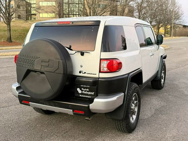 Used 2011 Toyota FJ Cruiser 4WD image 6