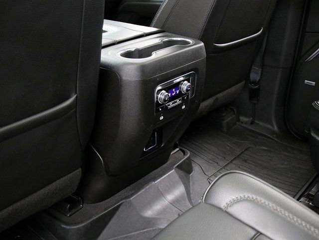 Used 2023 GMC Yukon XL Denali image 14