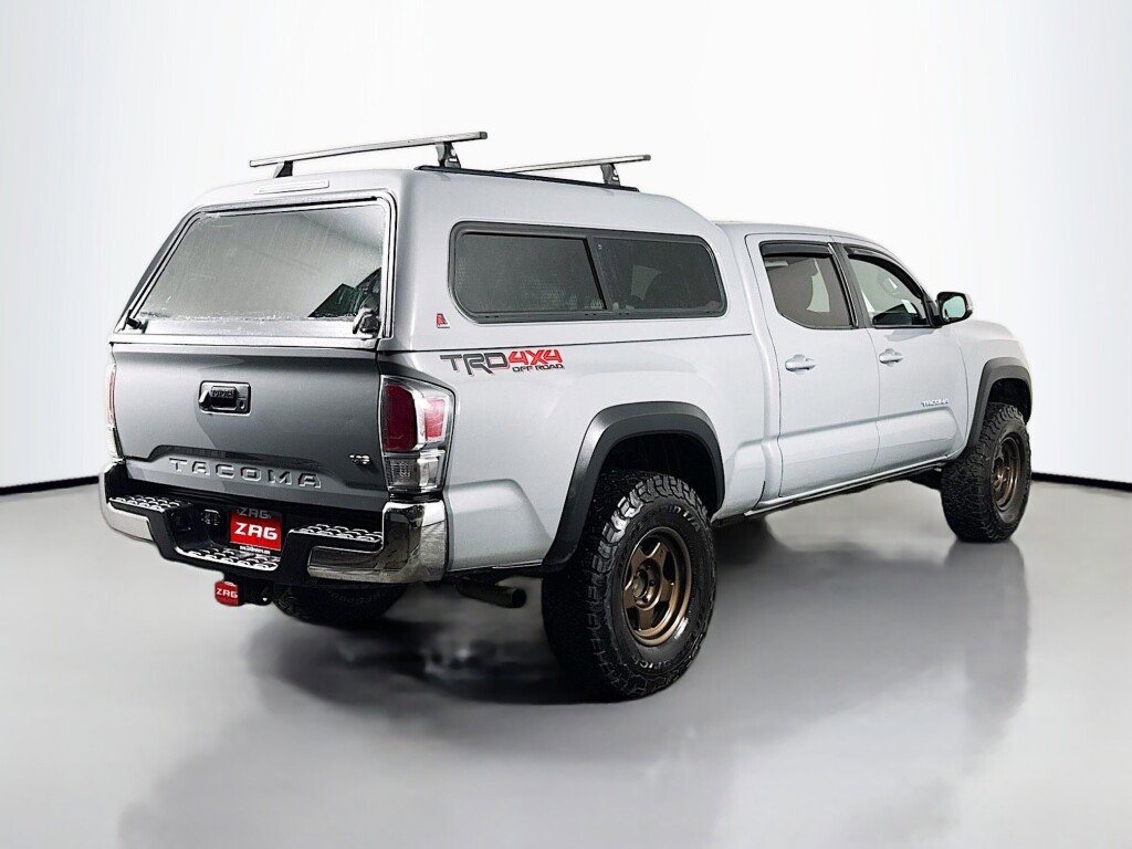 Used 2021 Toyota Tacoma TRD Off-Road image 5