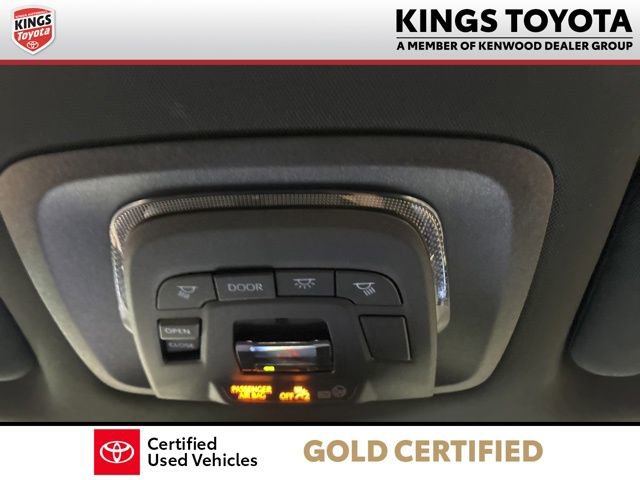 Used 2024 Toyota Crown Platinum image 33