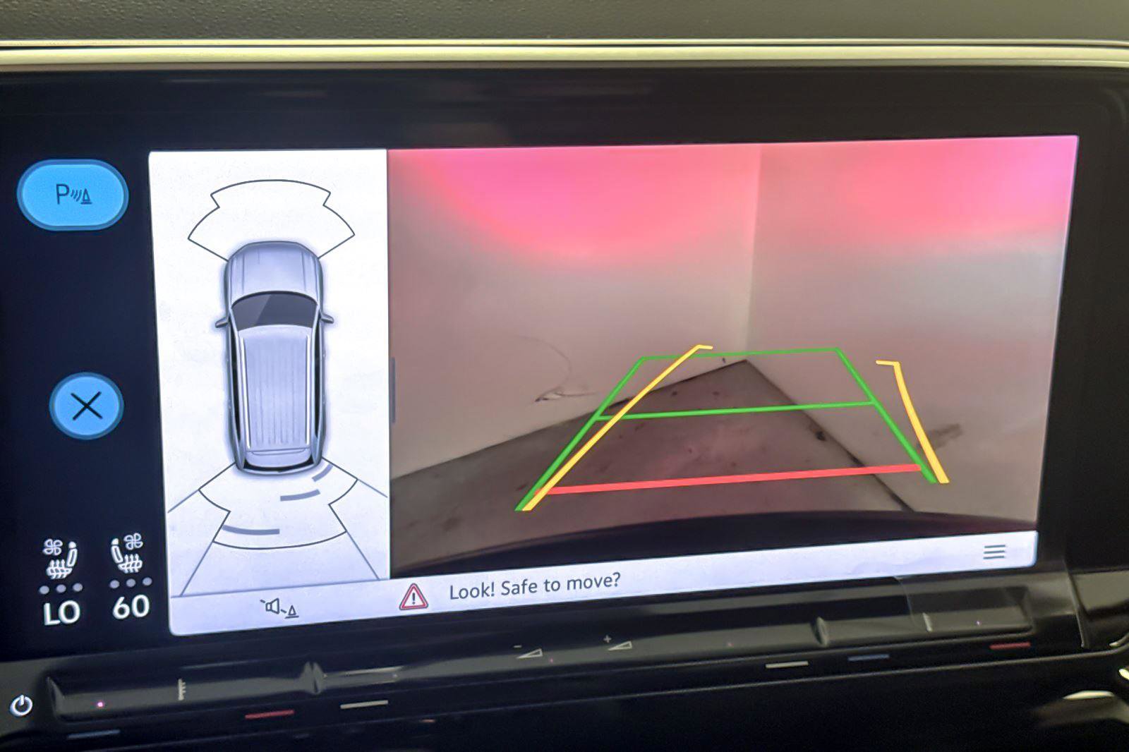 New 2026 Volkswagen Atlas SE image 19