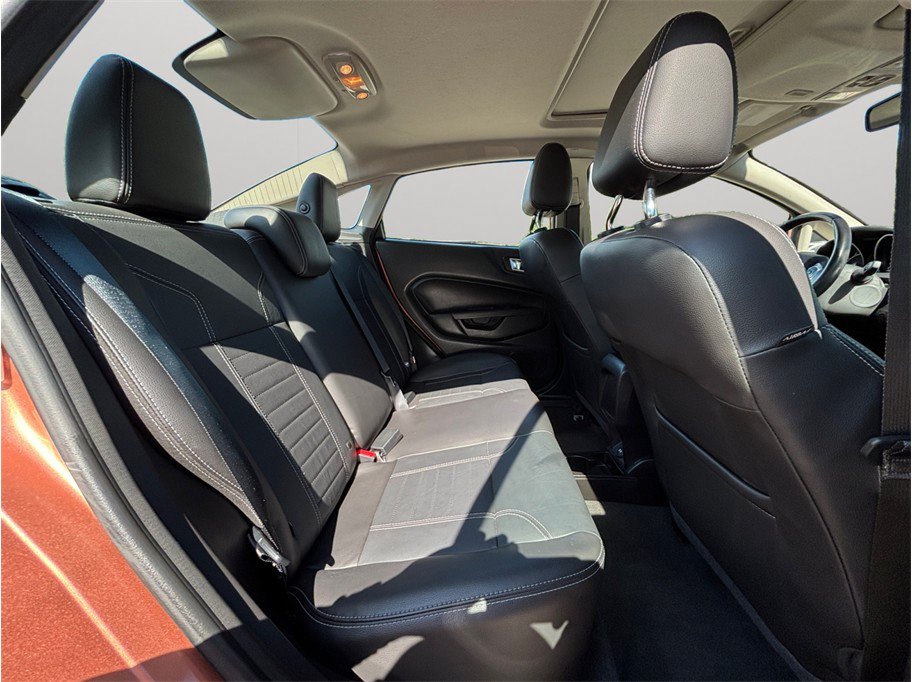 Used 2017 Ford Fiesta Titanium FWD image 37