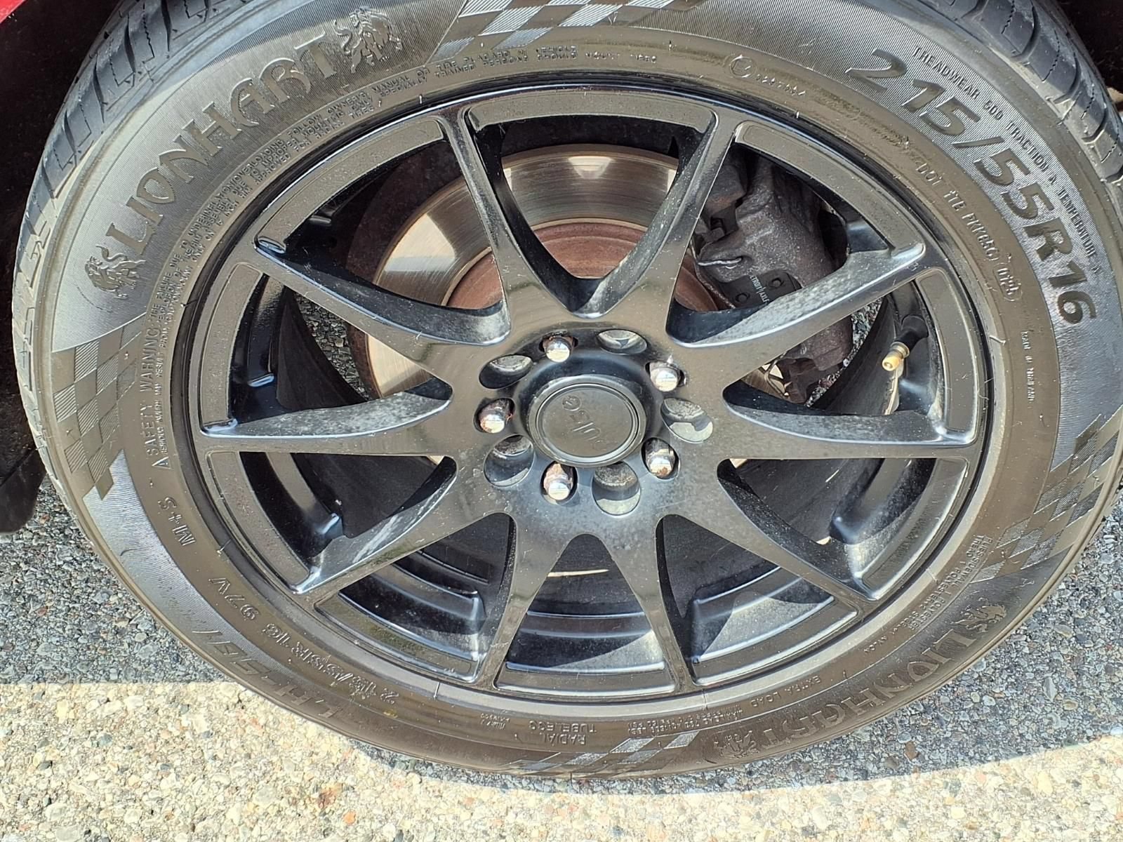 Used 2014 Ford Focus SE w/ Equipment Group 201A FWD image 8
