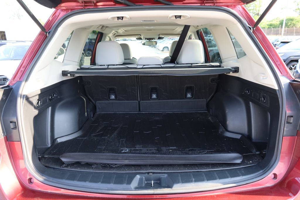 Used 2022 Subaru Forester Premium image 6