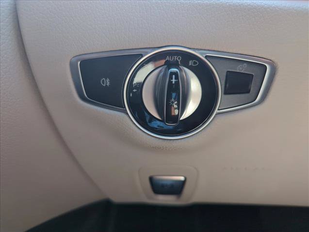 Used 2017 Mercedes-Benz E 300 image 20