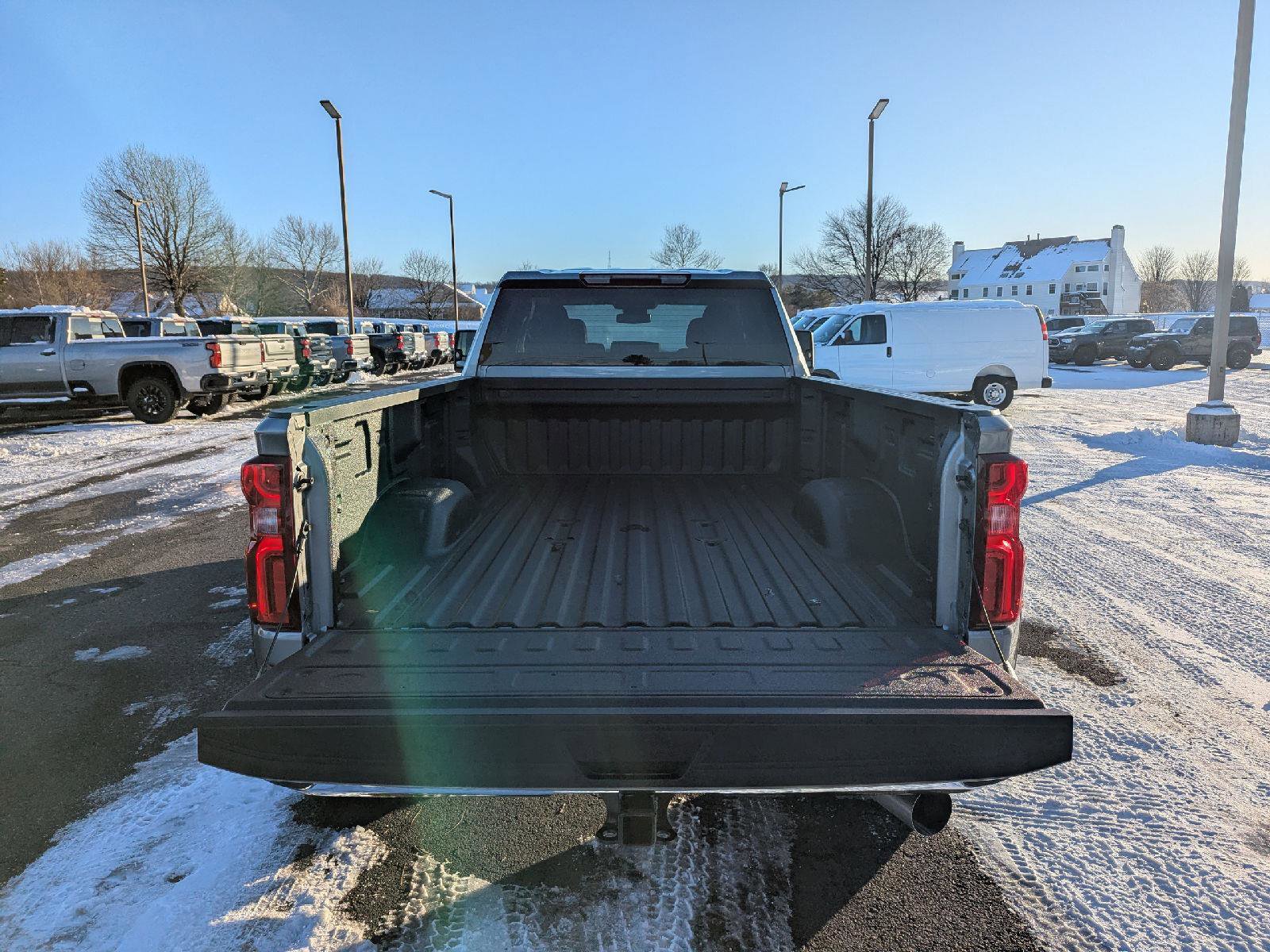 New 2026 Chevrolet Silverado 3500 W/T image 25