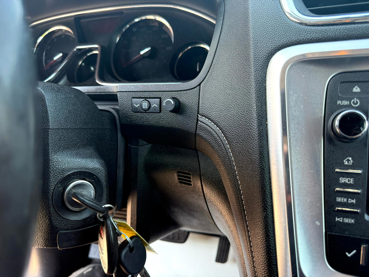 Used 2017 GMC Acadia Limited SLT image 35