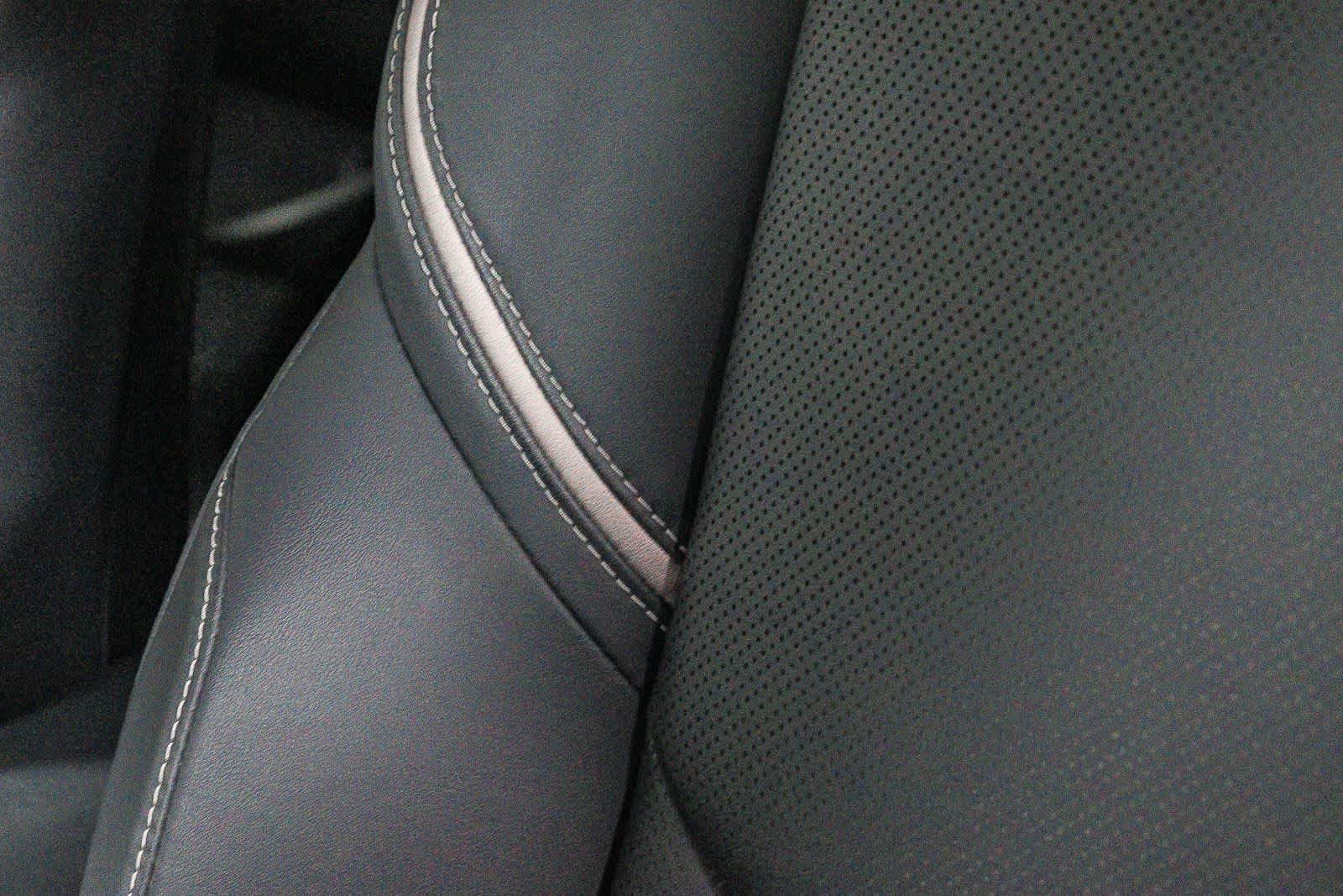 Certified 2023 Toyota Prius XLE FWD image 26
