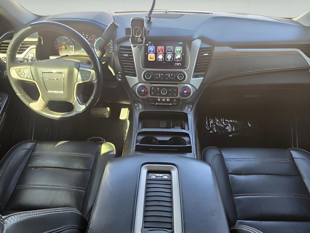 Used 2019 GMC Yukon XL Denali w/ Denali Ultimate Package image 26