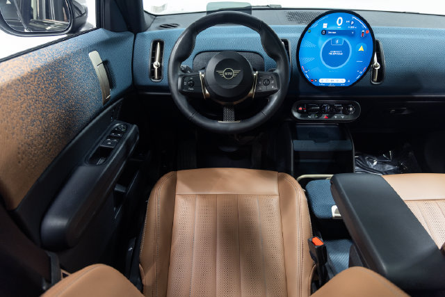 Used 2025 MINI Cooper Countryman S AWD/4WD image 3