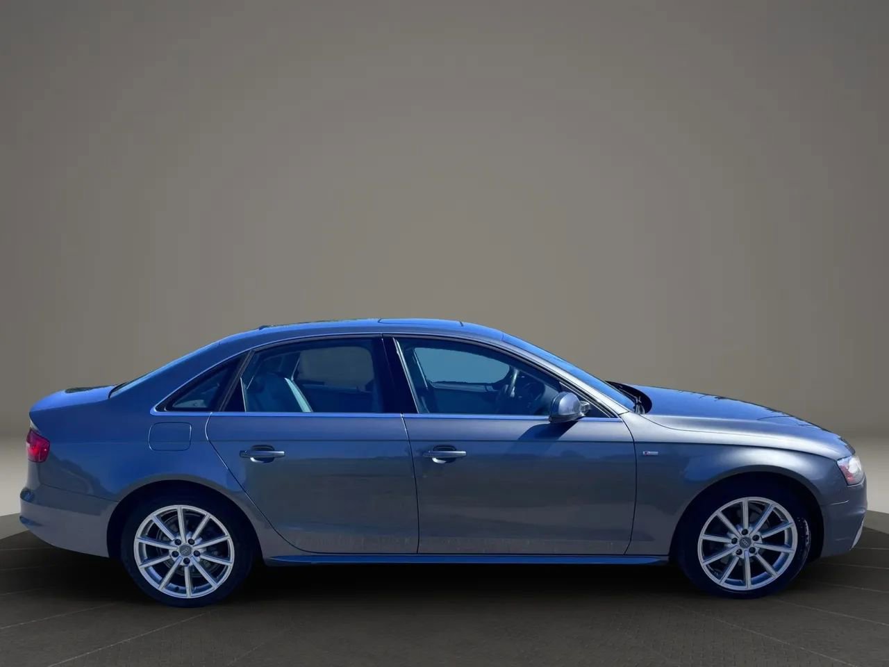 Used 2015 Audi A4 2.0T Premium Plus w/ Technology Package AWD/4WD image 3