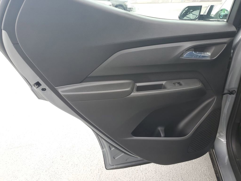 New 2027 Chevrolet Bolt LT w/ Comfort Package FWD image 15
