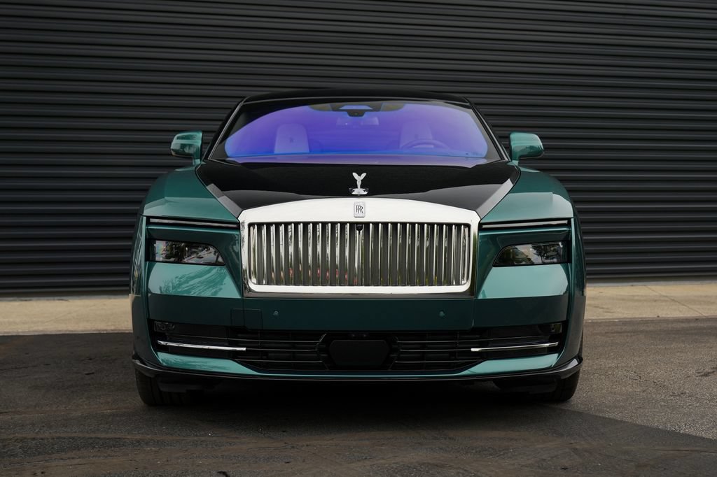 Used 2024 Rolls-Royce Spectre w/ Spectre Launch Package AWD/4WD image 6