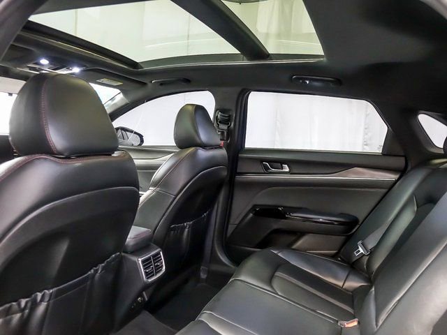 Used 2024 Kia K5 GT w/ GT1 Package image 16