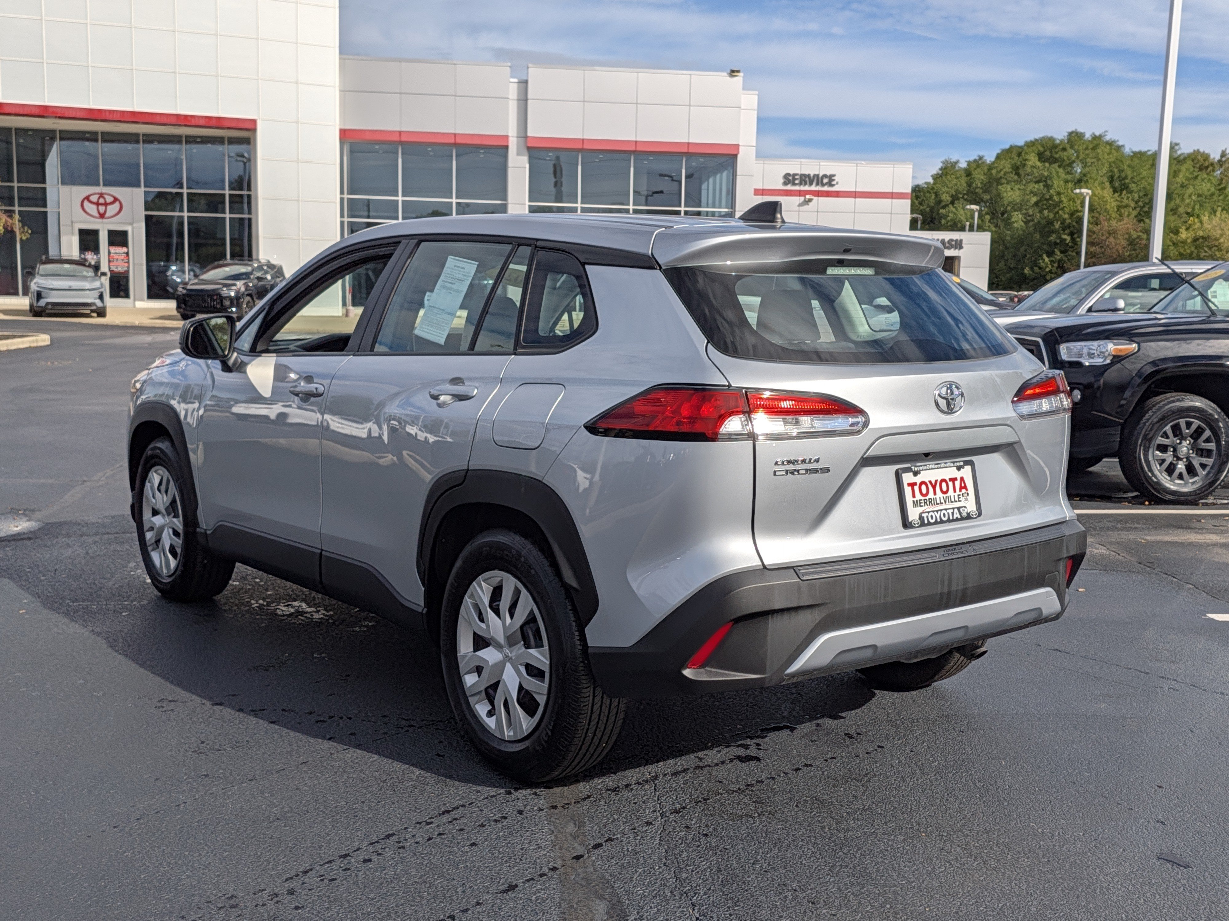 Certified 2025 Toyota Corolla Cross L FWD image 6