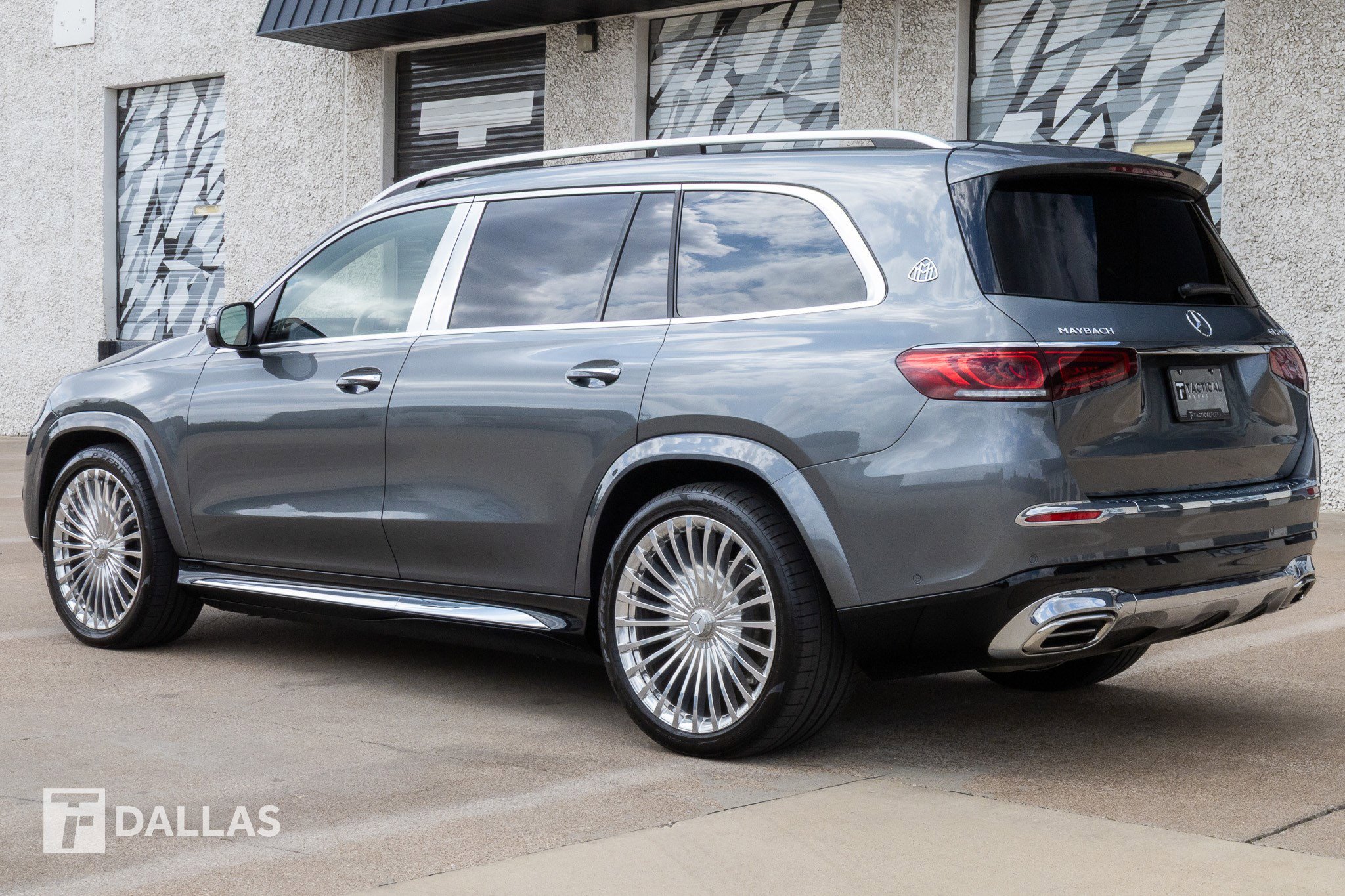 Used 2023 Mercedes-Benz Maybach GLS 600 4MATIC image 8