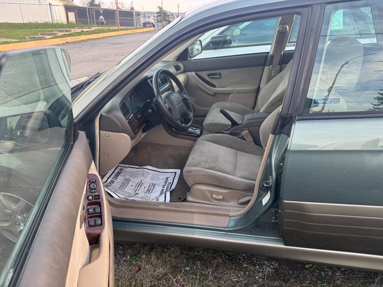 Used 2003 Subaru Outback Wagon image 8