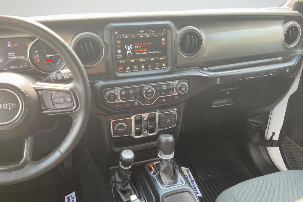 Used 2023 Jeep Wrangler Unlimited w/ Cold Weather Group AWD/4WD image 16