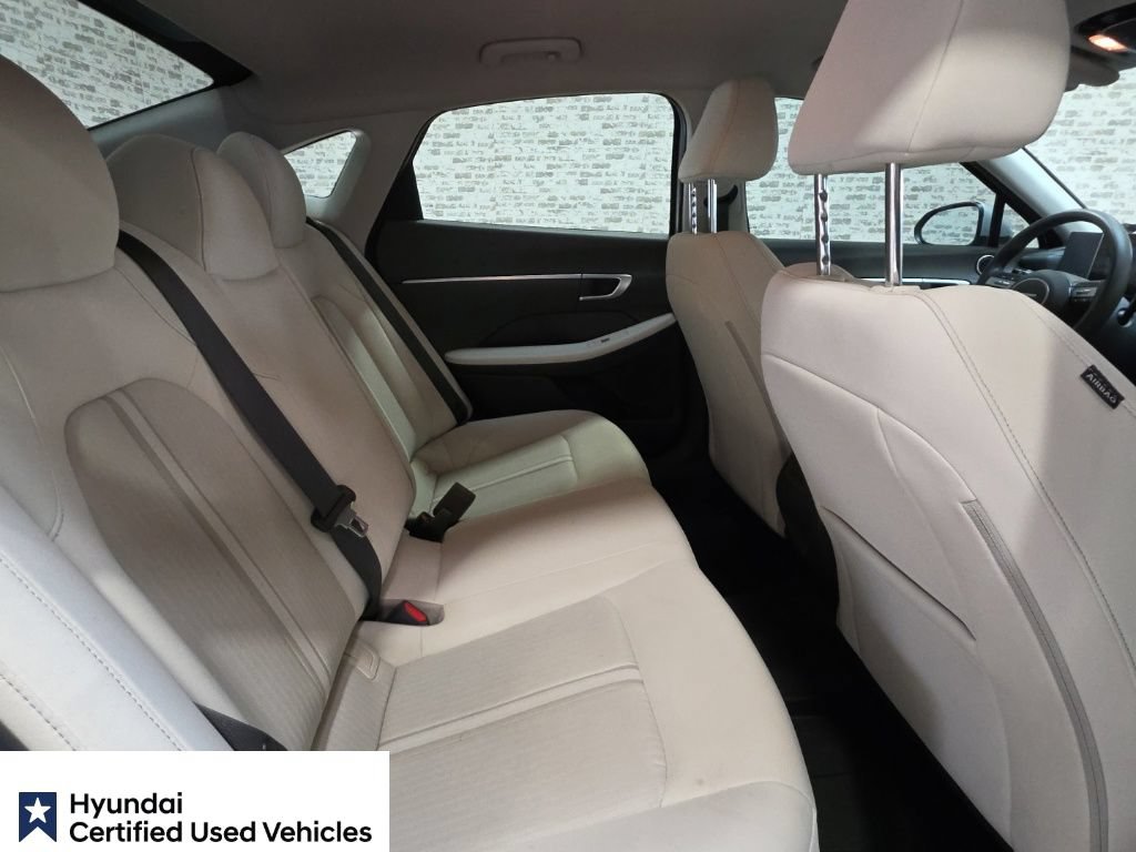 Used 2025 Hyundai Sonata SE FWD image 13