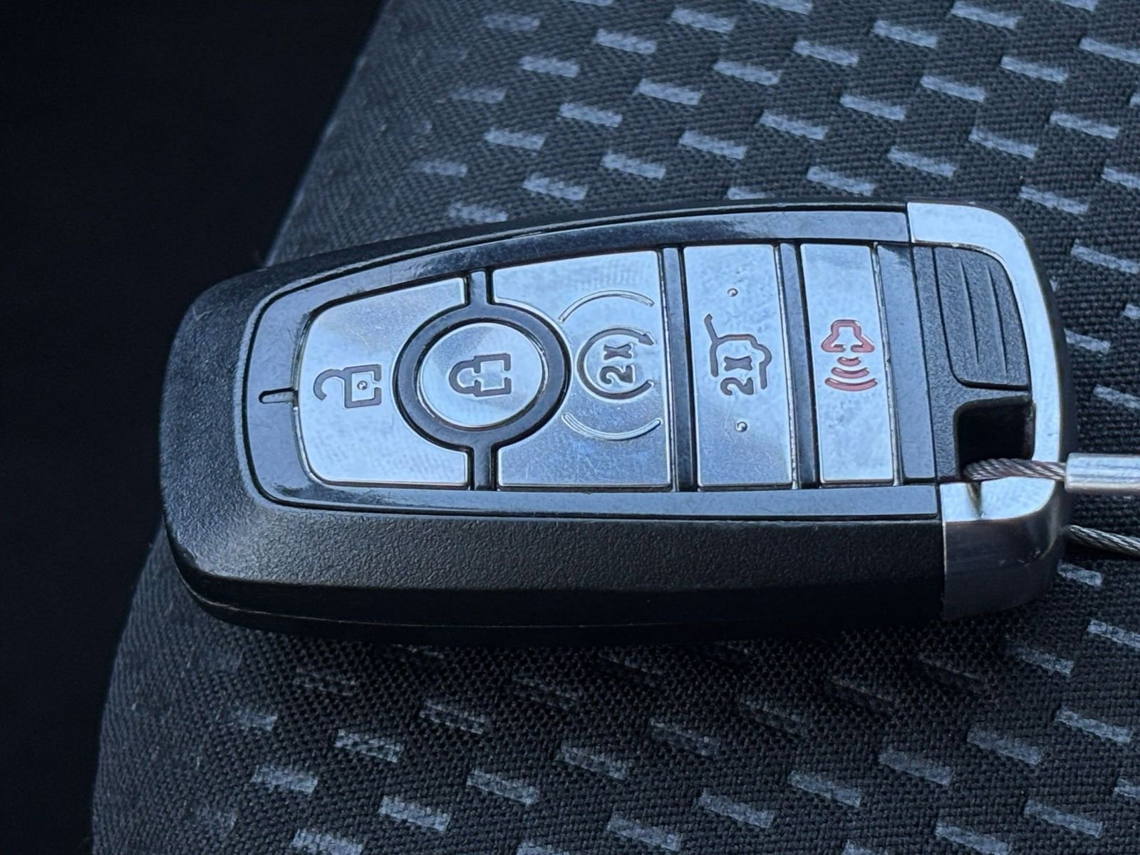 Used 2024 Ford Escape ST-Line image 21