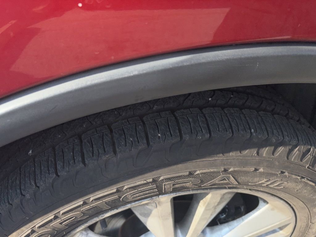 Used 2018 Alfa Romeo Giulia AWD image 3