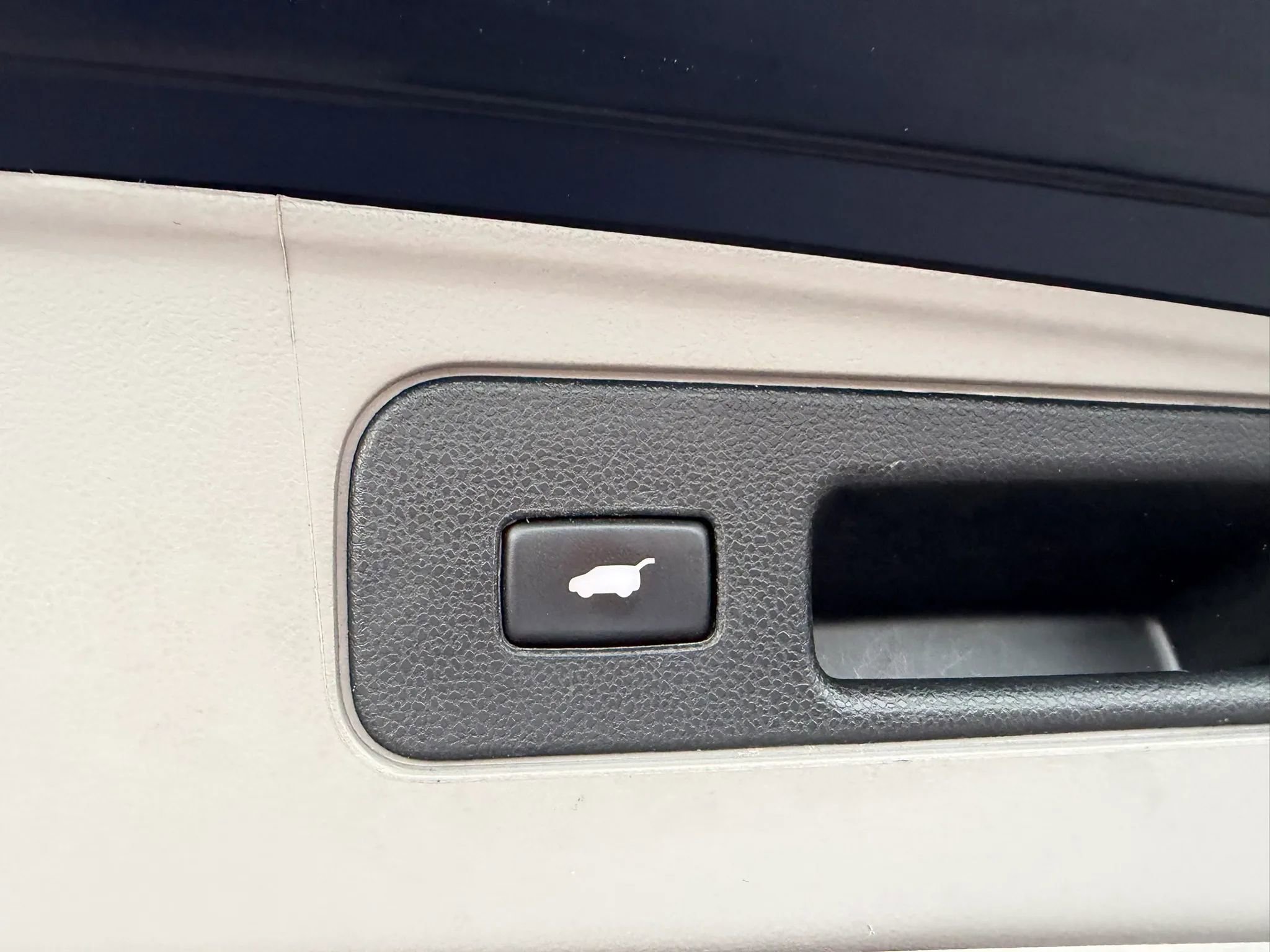 Used 2015 Honda Pilot Touring image 28