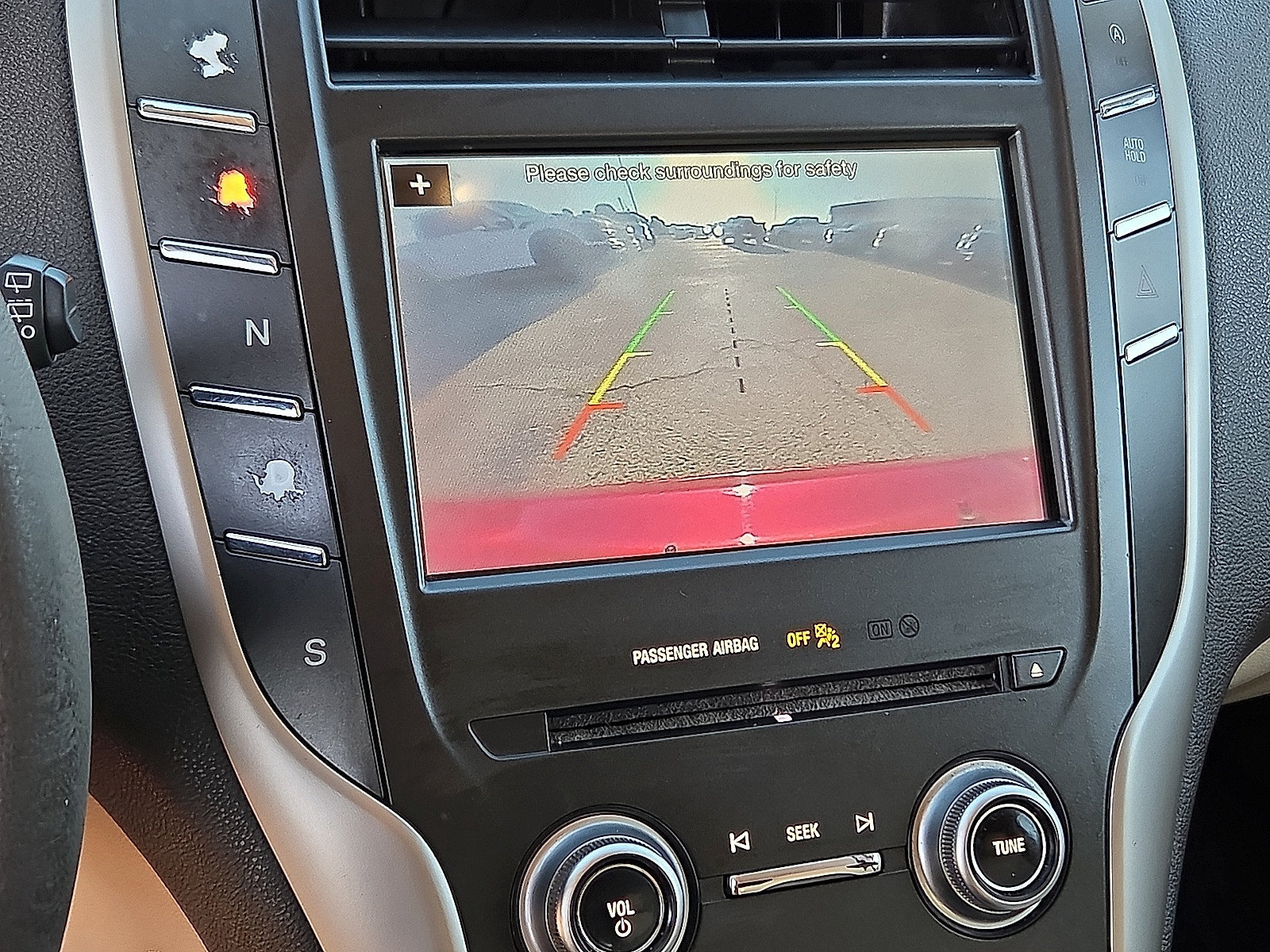 Used 2019 Lincoln MKC Premiere FWD image 20