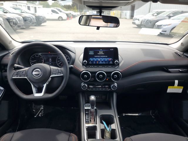 New 2025 Nissan Sentra SR w/ Trunk Package image 21