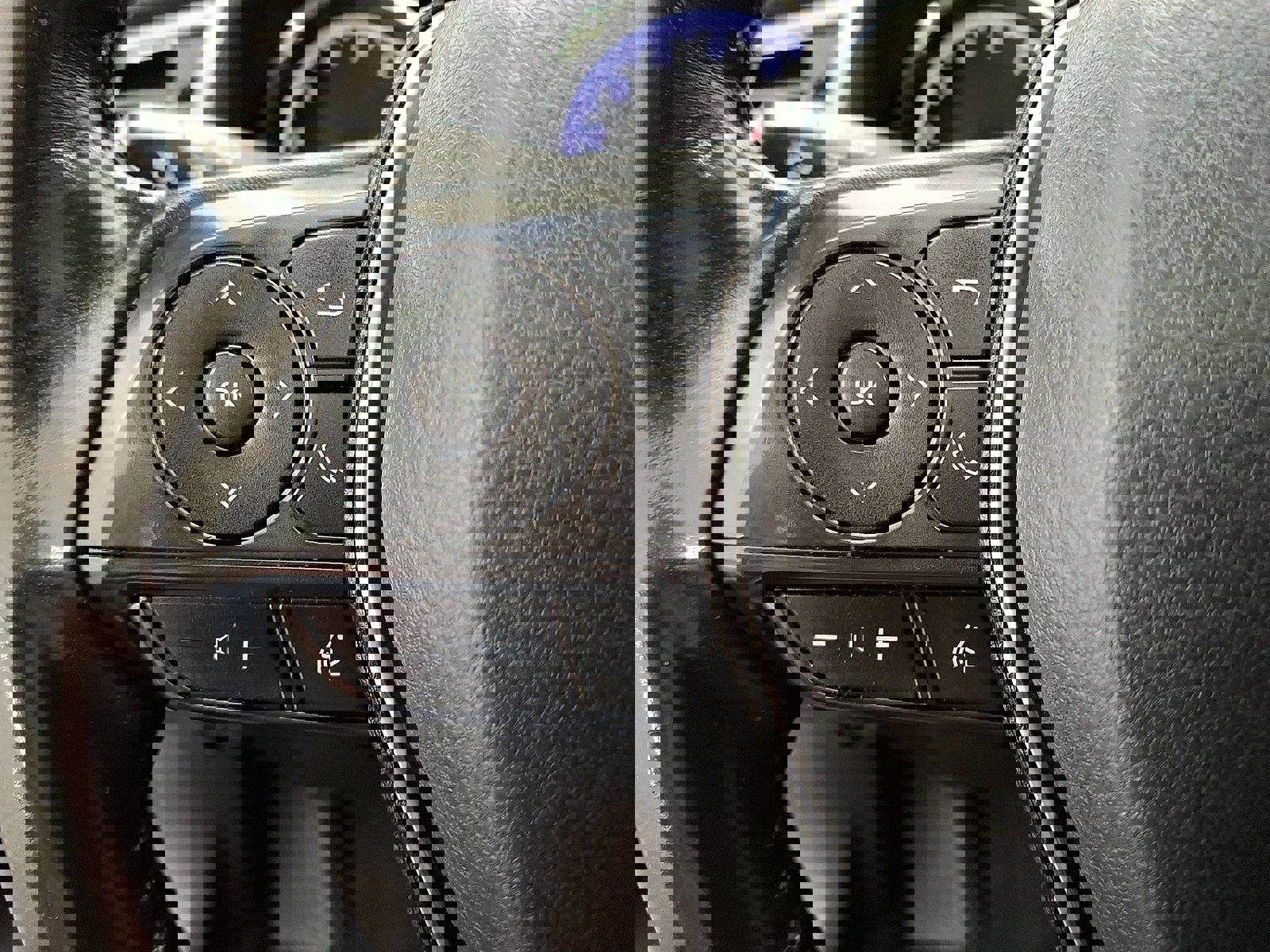 Used 2019 Toyota Camry SE image 17