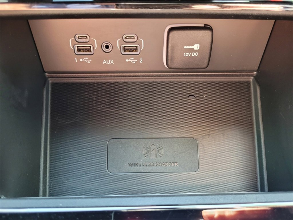 Used 2025 Jeep Grand Cherokee Laredo X w/ Luxury Tech Group I image 30