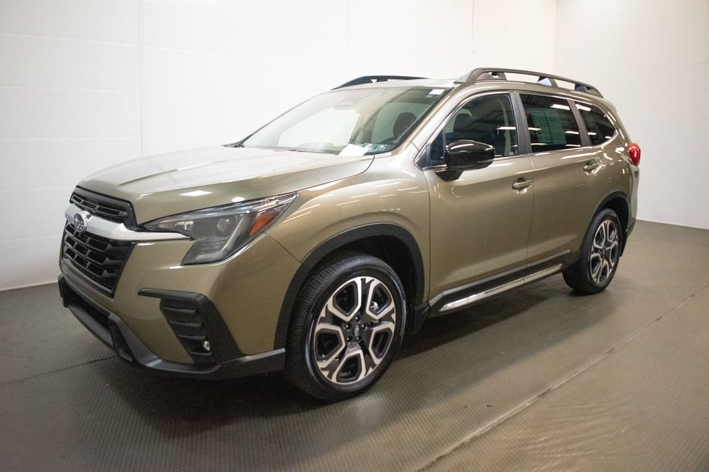 Certified 2026 Subaru Ascent Limited AWD/4WD image 8