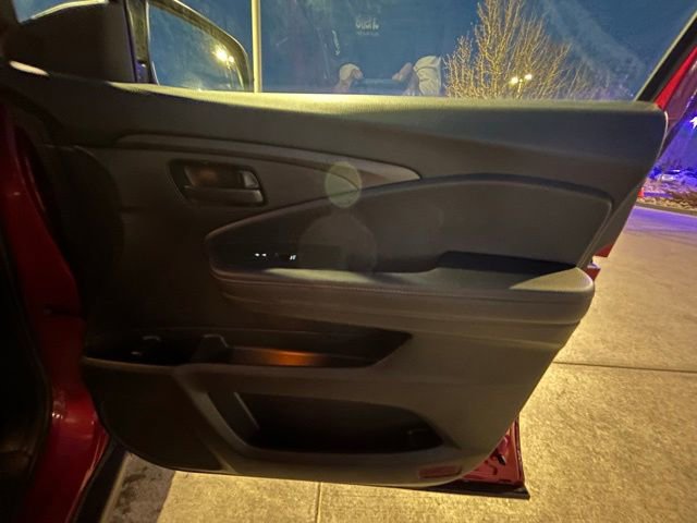 Used 2024 Honda Passport TrailSport image 30